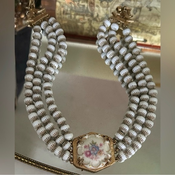 Florenza Jewelry - Vintage Signed Florenza Triple Strand Adjustable Glass Bead Porcelain Choker